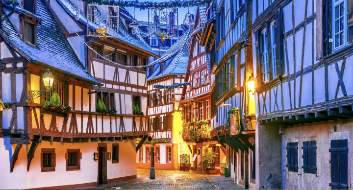 Escapade féérique aux marchés de Noël de Strasbourg 🎄 Escapade féérique aux marchés de Noël de Strasbourg 🎄